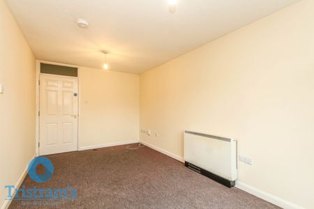 2 bed Apartment for Rent - Photo 2