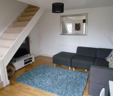 Wordsworth Avenue, Newport Pagnell, Buckinghamshire - Photo 1