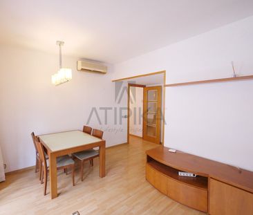 Piso de alquiler en Vilamur, Barri de les Corts - Photo 3