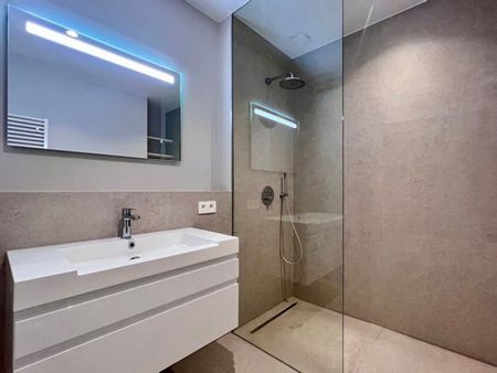 Appartement te huur - Foto 3