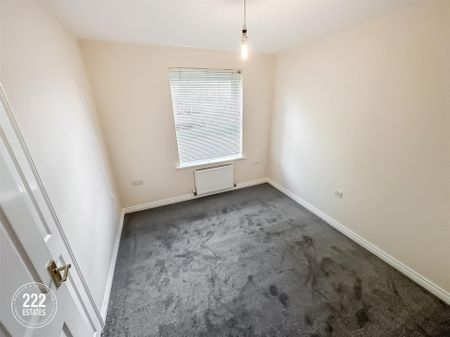 Poppyfields - Warrington - WA5 - Photo 4