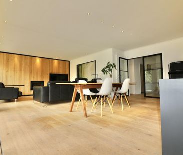 Stijlvolle, ruime villa met 4 slp, inpandige garage, tuin en terras... - Photo 1