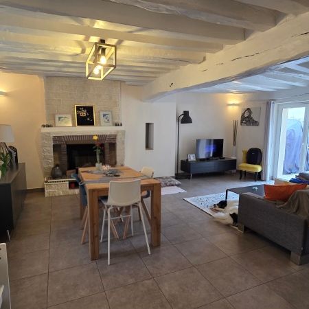 Location Maison 92m² ST DENIS DE L HOTEL 45550 - Photo 1