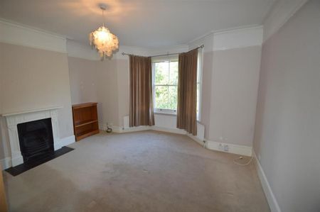 4 bedroom property to rent - Photo 2