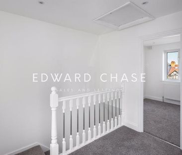 3 bedroom semi-detached house to rent - Photo 5