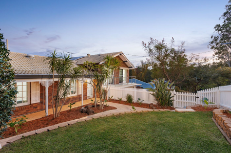 22 Eversden St, Kenmore QLD 4069 - House For Rent - $910 | Domain - Photo 2