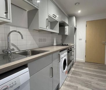 1 bedroom flat to rent - Photo 3