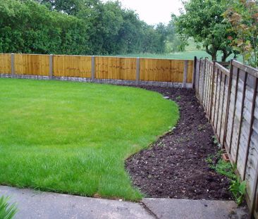 2 bedroom detached bungalow to let - Photo 5