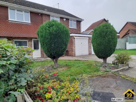 2 bed Ground Maisonette in Halpin Close Calcot, Reading, RG31 4RA - Photo 5