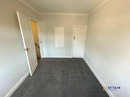 2 bedroom semi-detached house to rent - Photo 3