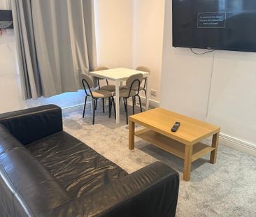 3 bedroom house to rent - Photo 2