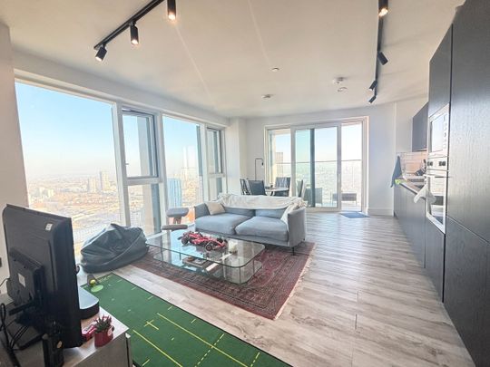 2 Bed Flat, Icon Tower, W3 - Photo 1