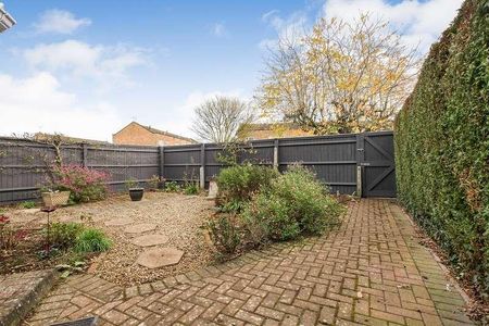 Fosseway Avenue, Moreton-in-marsh, Gloucestershire, GL56 - Photo 4