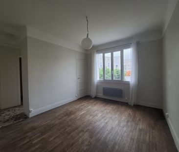 Location Appartement 1 pièce 27m² VICHY 03200 - Photo 2