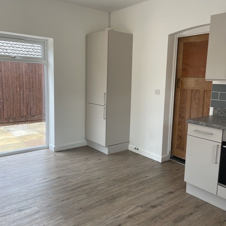 Beresford Road, Poole - Photo 1