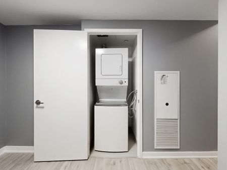 For Lease - 3005 Pine Glen Road Unit# 201, Oakville, Ontario - Photo 3