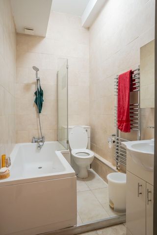 Room in a Shared Flat, Frognal, NW3 - Photo 4