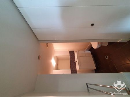 $800 for unfurnished 2 Bedrooms+Study apartment 1 Car - Photo 3