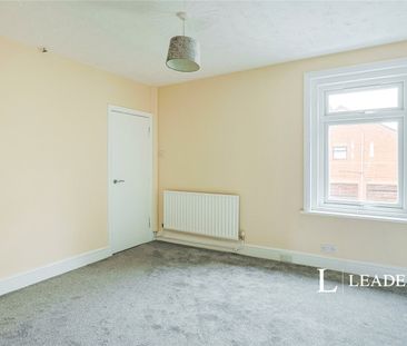 2 bedroom apartment to rent Gorleston Road, BH12 - Photo 1