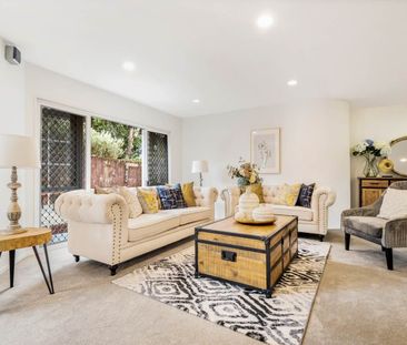 4 bedroom house with Great location - Photo 5