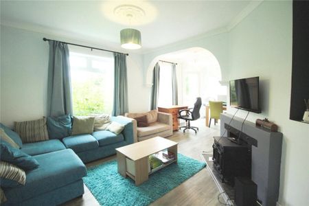 3 bedroom terraced house to rent - Photo 4