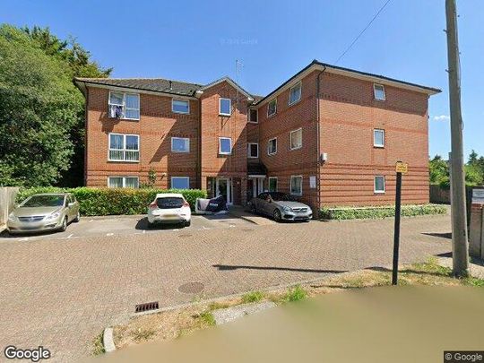 2 Bed Flat, Bridgewater Court, SO15 - Photo 1