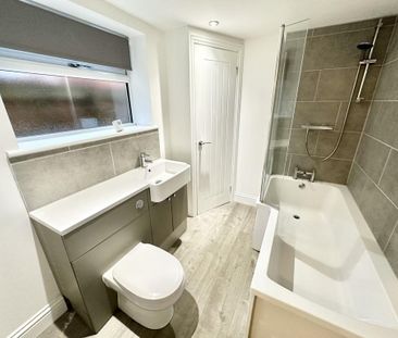 3 bedroom end of terrace house to rent - Photo 6