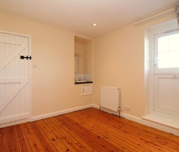 2 bedroom cottage to rent - Photo 6