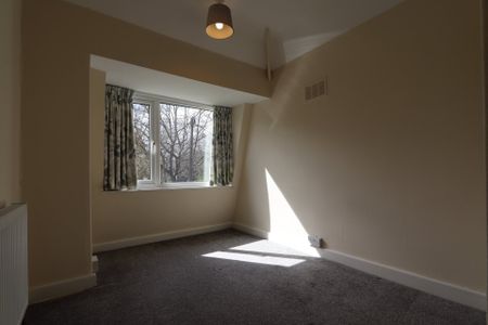 StreetsbrookRoad, SOLIHULL - Photo 3