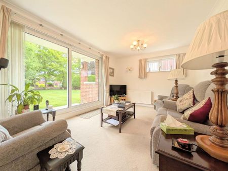 3 bedroom apartment to rent - Photo 2