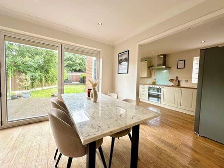 Mons Avenue, Billericay, CM11 - Photo 3