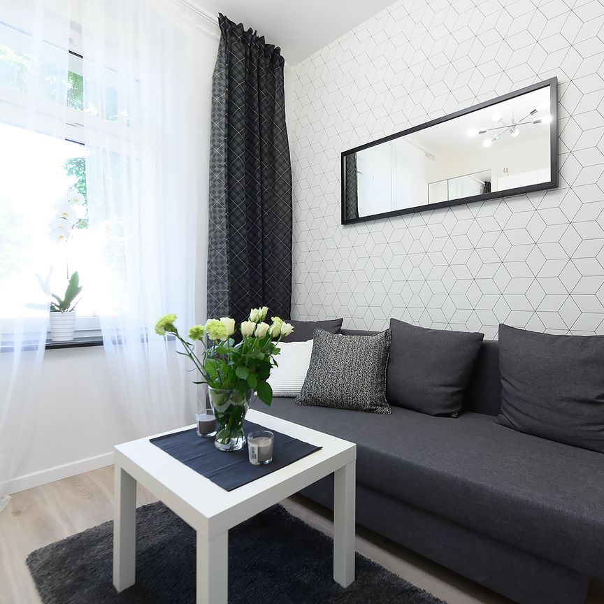 Legnica, Korczaka – Mikrokawalerka na wynajem - Zdjęcie 1