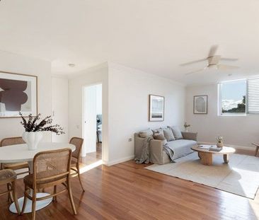 Refined Retreat In Premium Locale - Photo 2