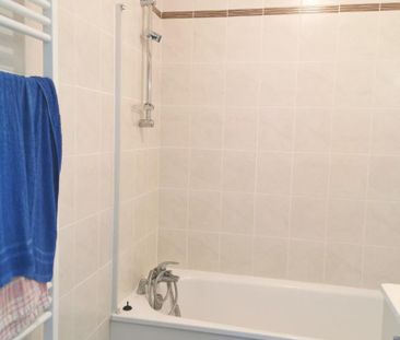 Location Appartement 2 pièces 39m² LA MOTTE SERVOLEX 73290 - Photo 4