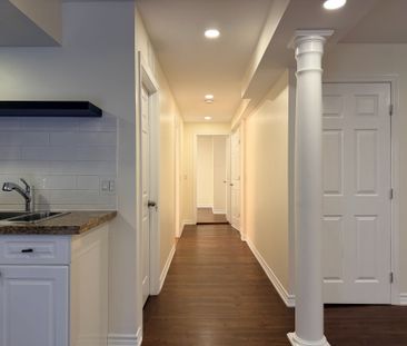 For Lease - 331 Spruce Grove Crescent Unit# Lower, Newmarket, Ontario - Photo 1