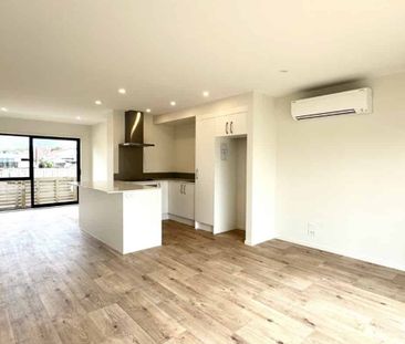 Mangere East, 3 bedrooms - Photo 2