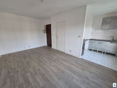 Location Appartement 1 pièce 23m² ROUEN 76000 - Photo 4