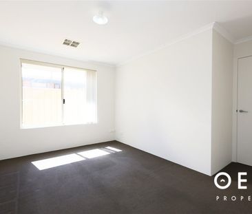 FANTASTIC FAMILY FUN - Photo 4