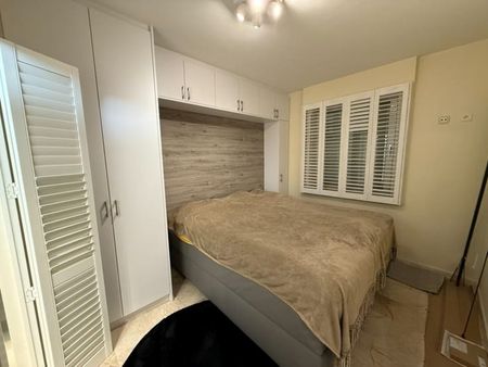 Gemeubeld appartement vlakbij het strand en de Lippenslaan - Photo 4