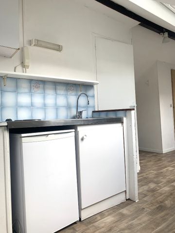 Location Appartement 1 pièce 21m² LILLE 59000 - Photo 2