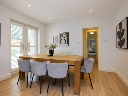 4 bedroom detached house to rent - Photo 5