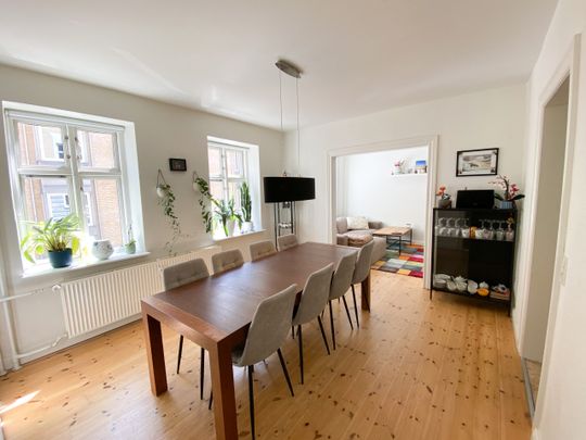 God 2,5 værelses lejlighed i Aalborg midtby - Foto 1