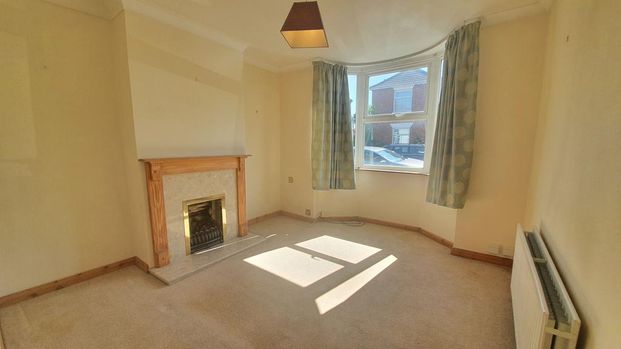 2 bedroom house to rent - Photo 1