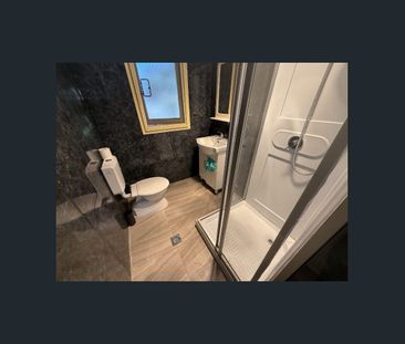 A Great Family Home! - Photo 3