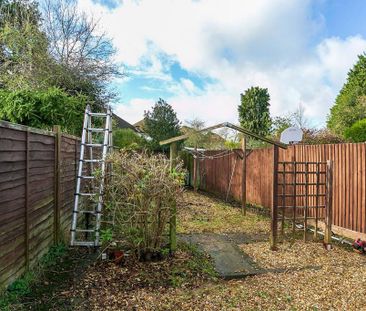 2 bedroom maisonette to rent - Photo 3