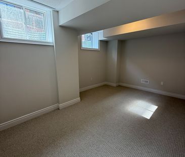 For Lease - 1224 Anthonia Trail, Oakville, Ontario - Photo 3