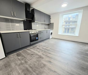 1 bedroom duplex to rent - Photo 2