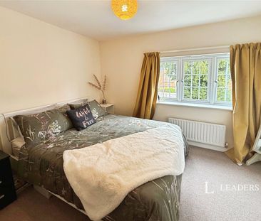 3 bedroom property to rent Holloway Avenue, Bourne, PE10 - Photo 5