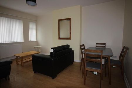 31a Chlorine Gardens, Belfast, BT9 5DL - Photo 2