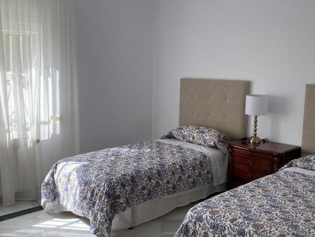 Linda Vista Baja, San Pedro de Alcantara, Andalusia 29670 - Photo 2